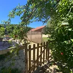 בית נופש Wildflower Lane