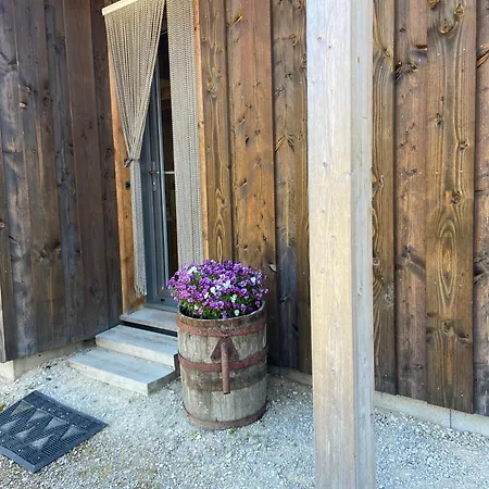 Wildflower Lane Holiday home Valojoulx