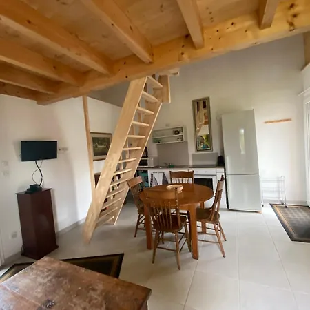 Holiday home Wildflower Lane Valojoulx