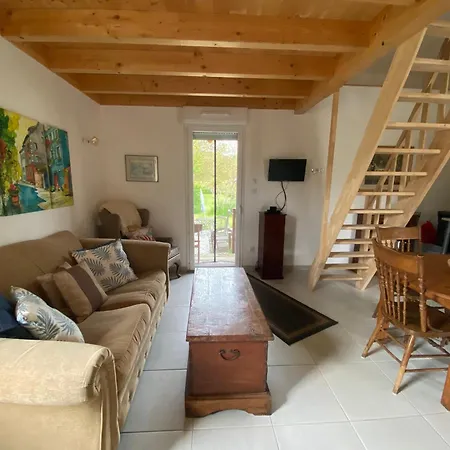 Wildflower Lane Holiday home Valojoulx